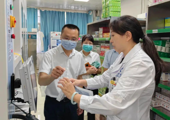 海南省三亚市市场监管局持续开展医疗机构药品质量专项检查
