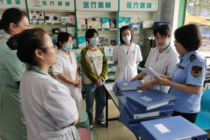 江苏省仪征市市场监管局深化开药店“一件事”改革