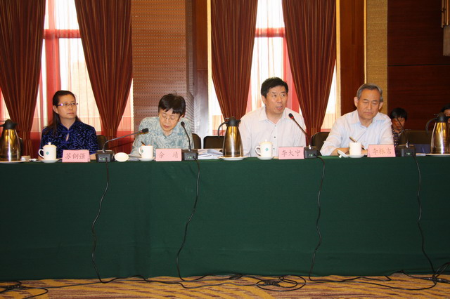 973计划中医理论专项2010年项目复评答辩会议在京召开