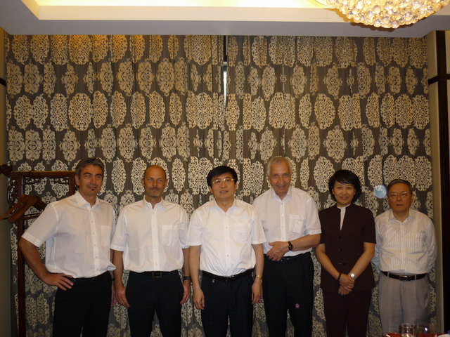 于文明会见瑞士MediQi公司代表团