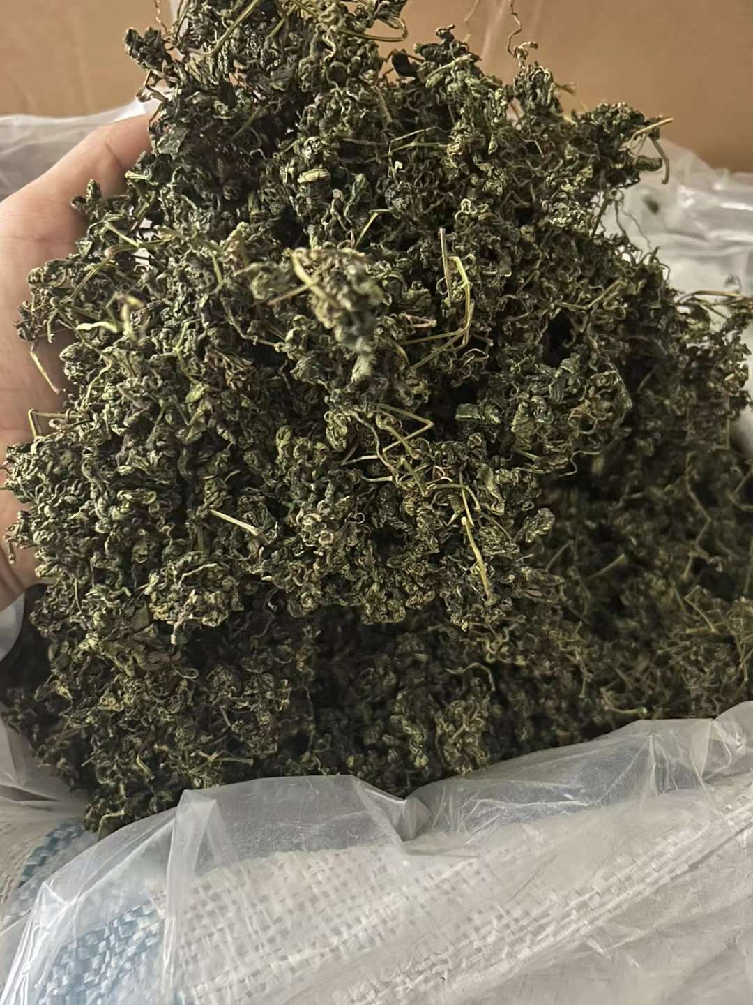 绞股蓝产地产量萎缩，库存差不多已出清，新货较少